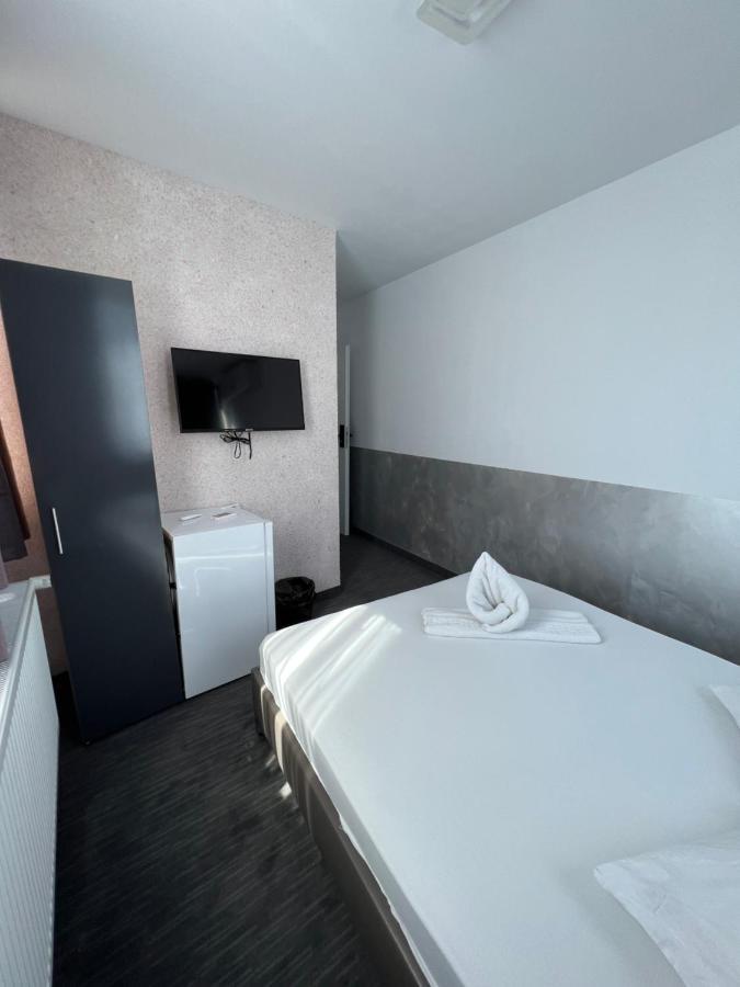 Hotel Miniom Constanta Exterior photo